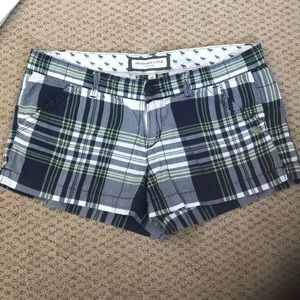 Abercrombie&Fitch Plaid Shorts